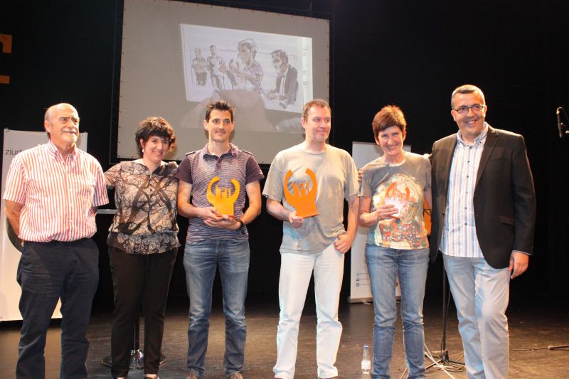 2013ko-bai-euskarari-saria-jaso-dutenak.jpg